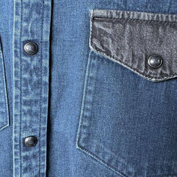 Gap 1969 Men's Large Slim Fit Western Denim Shirt Blue Faded Cowboy Rodeo - Picture 7 of 14